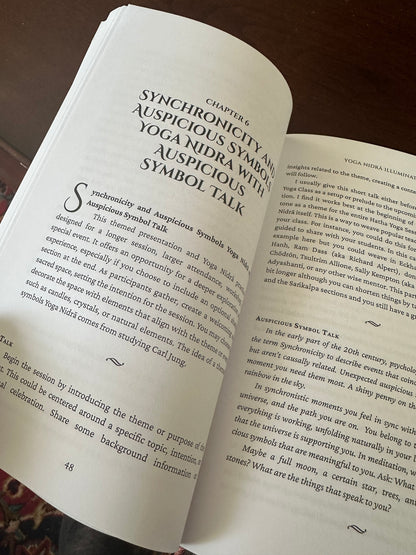 Yoga Nidra Illuminated: Crafting Meditation Guide for Teachers, Students Shubha Abbott